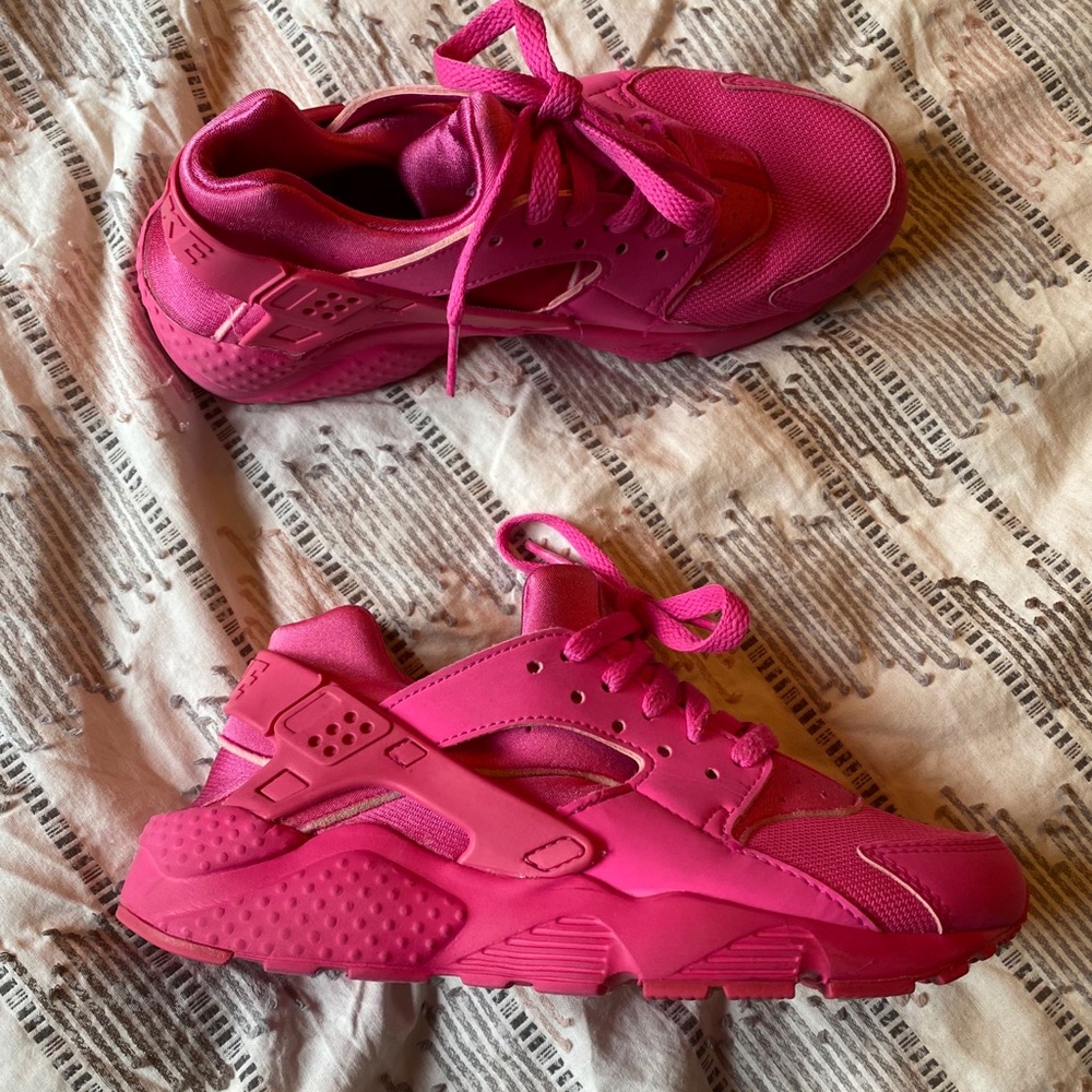 Nike Girls Huarache Shoes